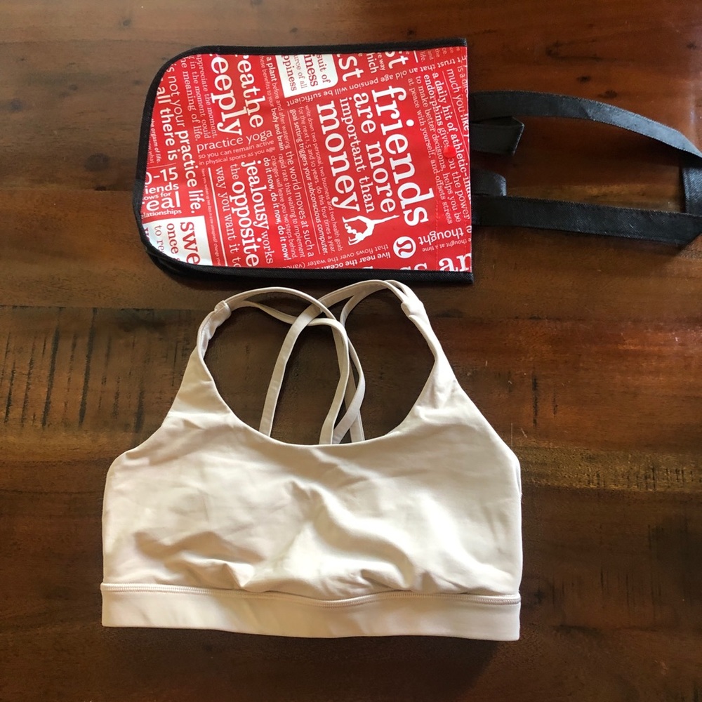 Lululemon ENERGY bra size 8/ nude